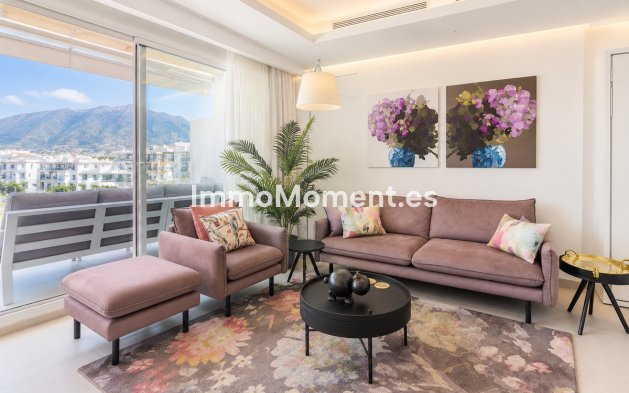 Resale - Apartment - Estepona - Estepona Centro