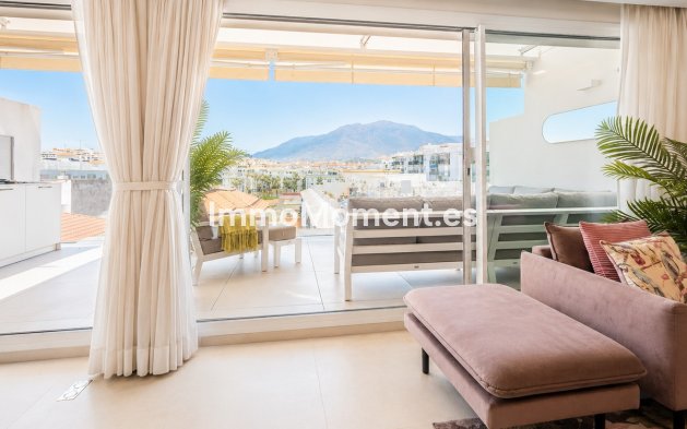 Resale - Apartment - Estepona - Estepona Centro