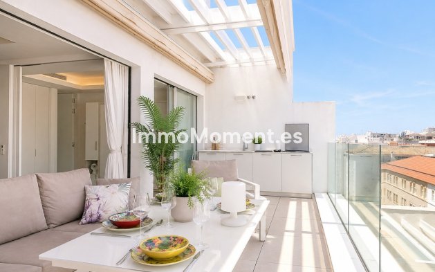 Resale - Apartment - Estepona - Estepona Centro