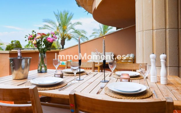 Wiederverkauf - Wohnung - Marbella - Nueva Andalucía