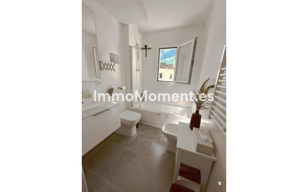 Reventa - Apartamento - Estepona  - Estepona Centro