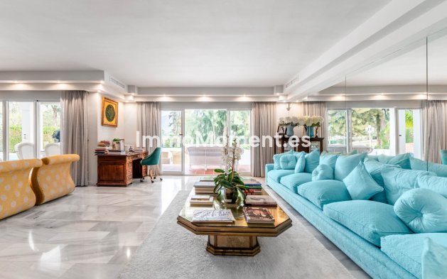 Reventa - Villa independiente - Benahavís - La Quinta