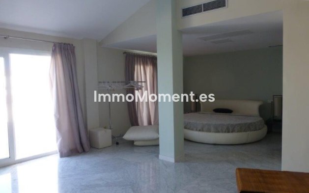 Wiederverkauf - Wohnung - Marbella - Puerto Banús