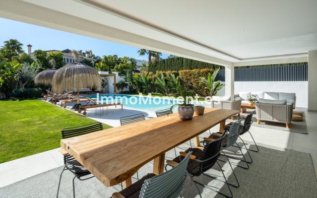 Resale - Detached villa - Marbella - Nueva Andalucía