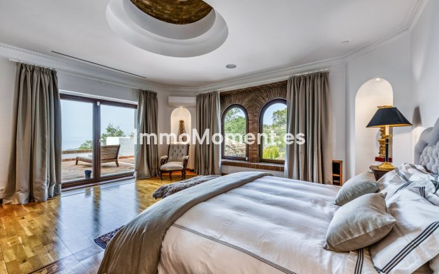 Wiederverkauf - Freistehende Villa - Marbella - La Mairena