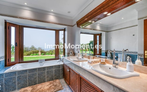 Wiederverkauf - Freistehende Villa - Marbella - La Mairena