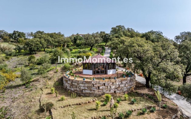 Wiederverkauf - Freistehende Villa - Marbella - La Mairena