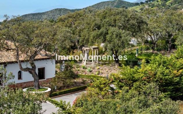 Wiederverkauf - Freistehende Villa - Marbella - La Mairena