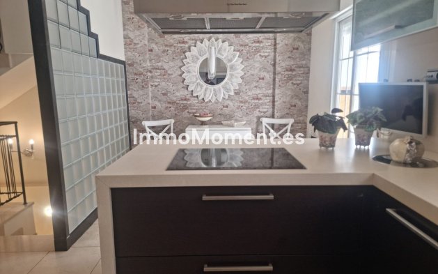 Revente - Maison mitoyenne - Estepona  - Estepona Centro