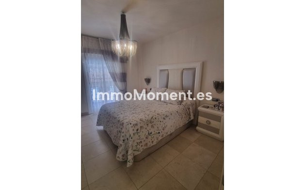 Revente - Maison mitoyenne - Estepona  - Estepona Centro