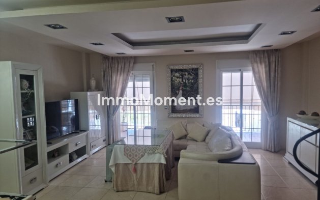 Revente - Maison mitoyenne - Estepona  - Estepona Centro