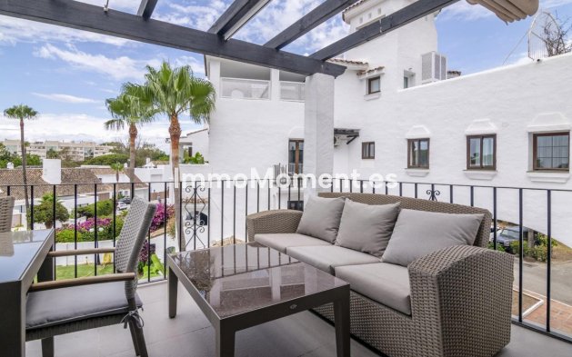 Resale - Apartment - Marbella - Puerto Banús