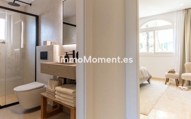 Resale - Apartment - Marbella - Aloha