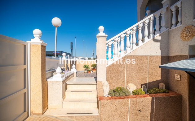 Reventa - Villa independiente - Orihuela - Los Altos