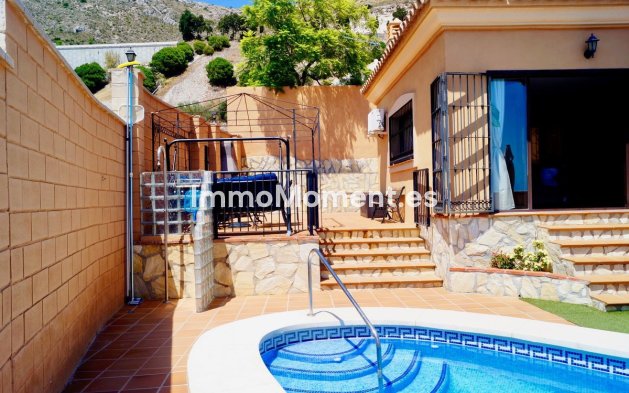 Wiederverkauf - Freistehende Villa - Benalmadena - Benalmadena Centro