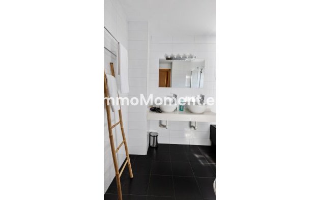 Resale - Apartment - Mijas - Mijas Costa