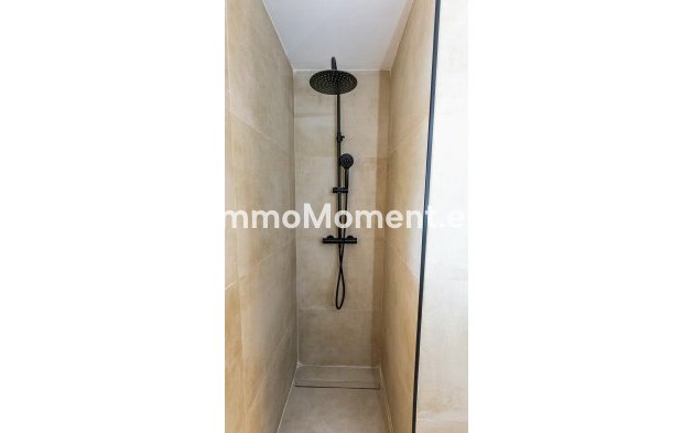 Reventa - Apartamento - Marbella - Nueva Andalucía