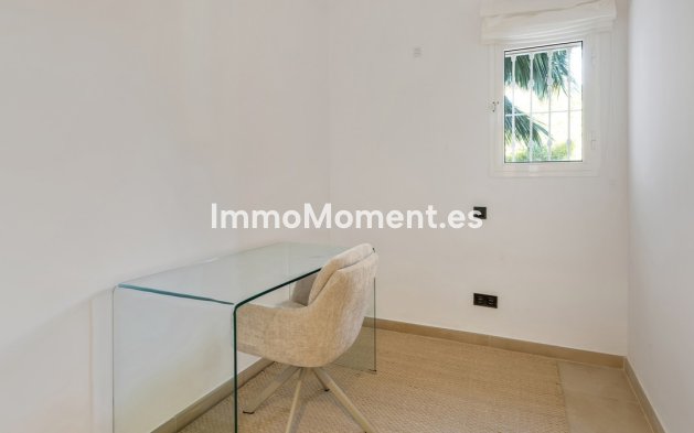 Reventa - Apartamento - Marbella - Nueva Andalucía