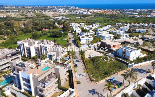 Resale - Apartment - Estepona - Cancelada