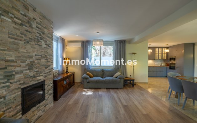 Resale - Detached villa - Marbella - Marbesa
