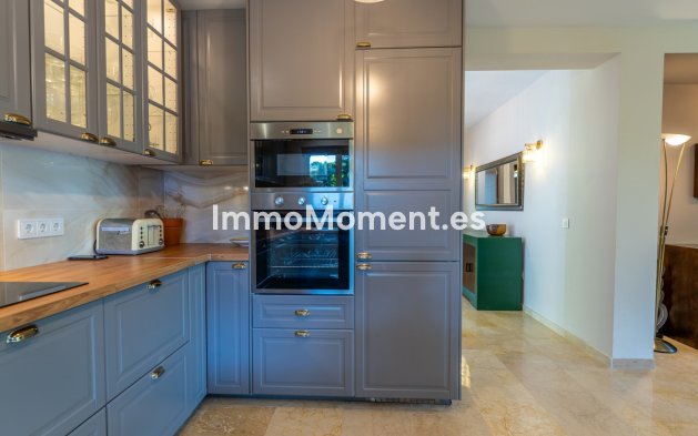 Resale - Detached villa - Marbella - Marbesa