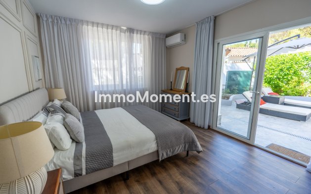 Resale - Detached villa - Marbella - Marbesa
