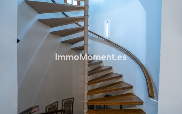 Resale - Detached villa - Marbella - Marbesa