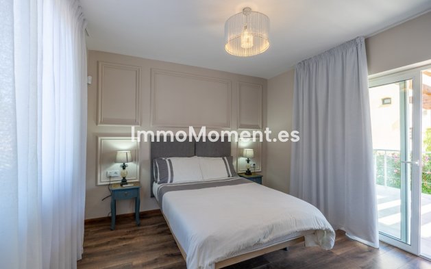 Resale - Detached villa - Marbella - Marbesa