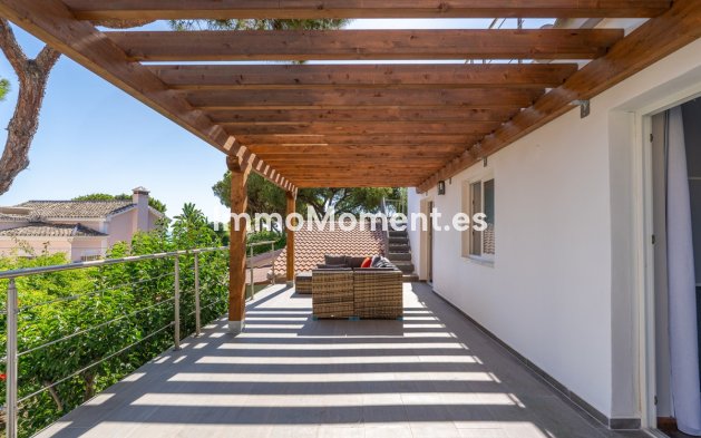 Resale - Detached villa - Marbella - Marbesa