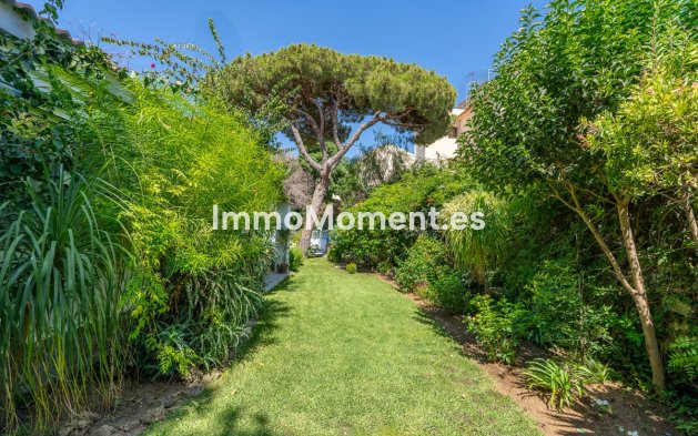 Resale - Detached villa - Marbella - Marbesa