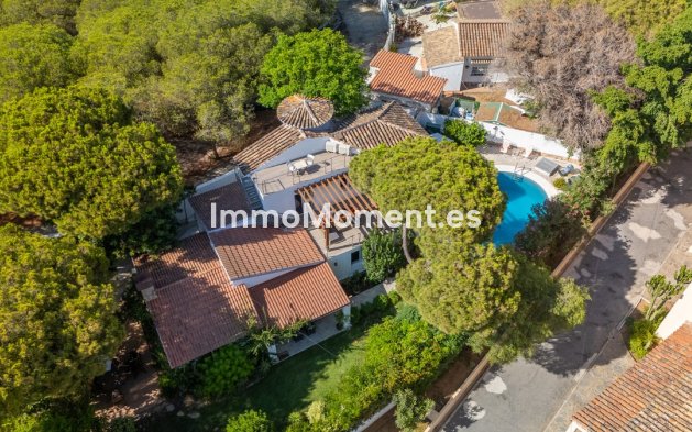 Resale - Detached villa - Marbella - Marbesa