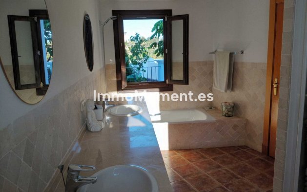 Revente - Maison mitoyenne - Estepona  - New Golden Mile