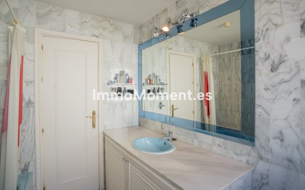 Wiederverkauf - Freistehende Villa - Marbella - Marbella Centro