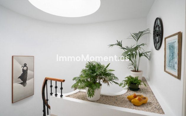 Wiederverkauf - Freistehende Villa - Marbella - Marbella Centro