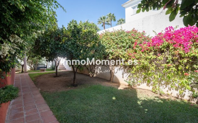 Wiederverkauf - Freistehende Villa - Marbella - Marbella Centro