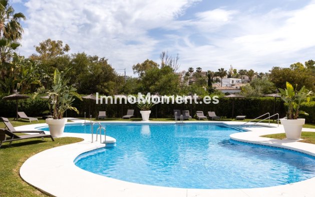 Reventa - Apartamento - Estepona  - Estepona Centro