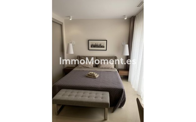 Wiederverkauf - Wohnung - Marbella - Puerto Banús