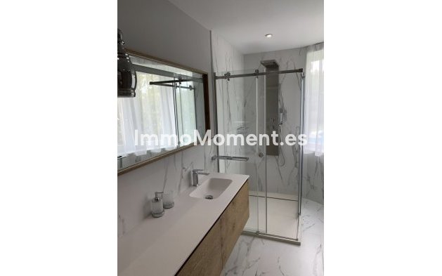 Wiederverkauf - Wohnung - Marbella - Puerto Banús