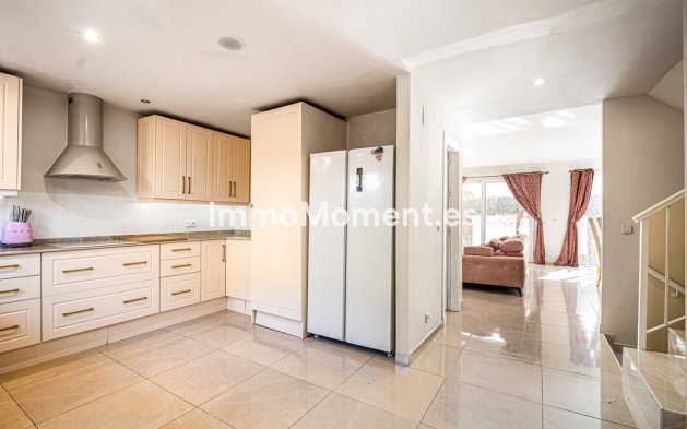 Revente - Maison mitoyenne - Estepona  - Estepona Centro