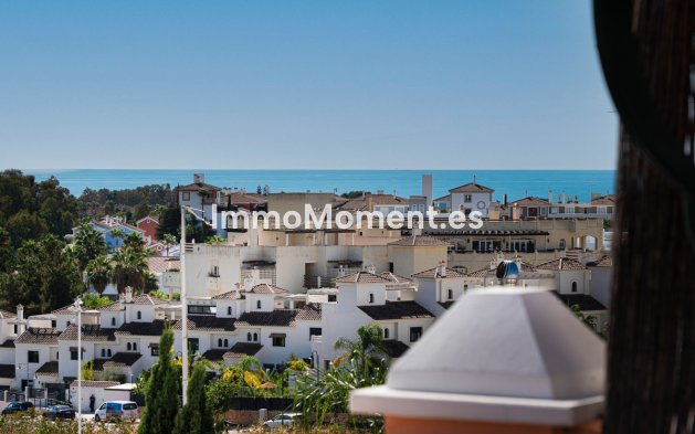 Revente - Maison mitoyenne - Estepona  - Estepona Centro