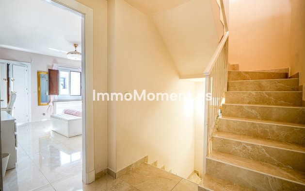 Revente - Maison mitoyenne - Estepona  - Estepona Centro