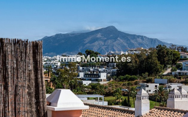 Revente - Maison mitoyenne - Estepona  - Estepona Centro