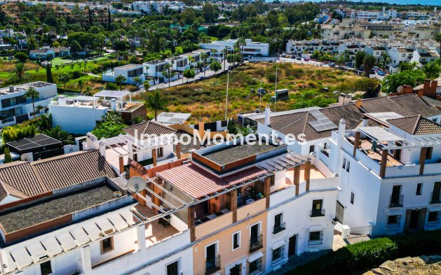 Revente - Maison mitoyenne - Estepona  - Estepona Centro