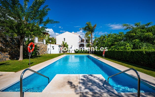 Revente - Maison mitoyenne - Estepona  - Estepona Centro