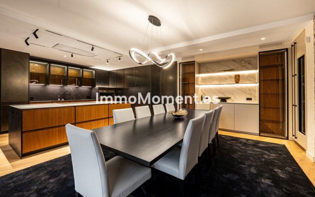 Resale - Detached villa - Marbella - Nagüeles
