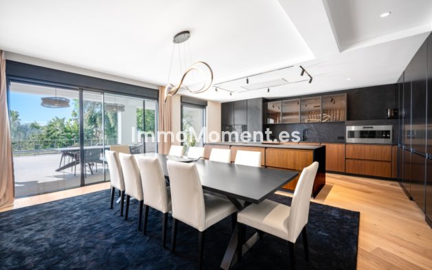 Resale - Detached villa - Marbella - Nagüeles