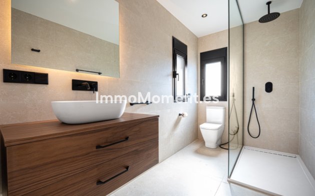 Resale - Detached villa - Marbella - Nagüeles