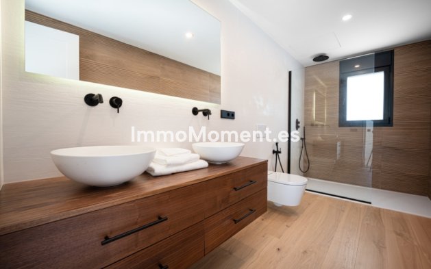 Resale - Detached villa - Marbella - Nagüeles
