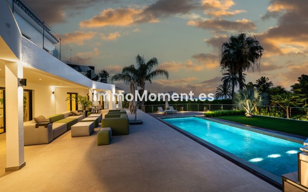 Resale - Detached villa - Marbella - Nagüeles