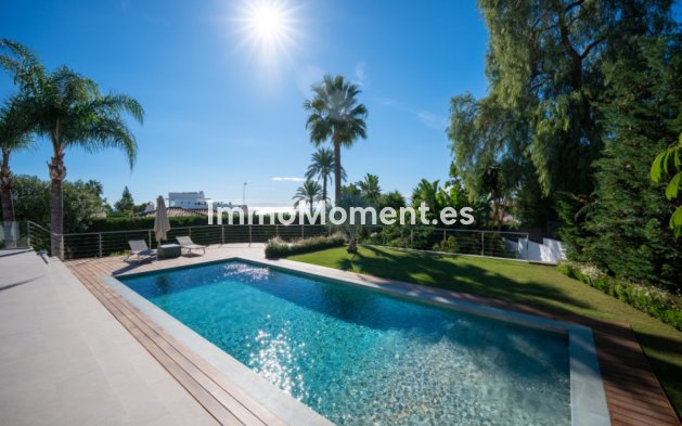 Resale - Detached villa - Marbella - Nagüeles